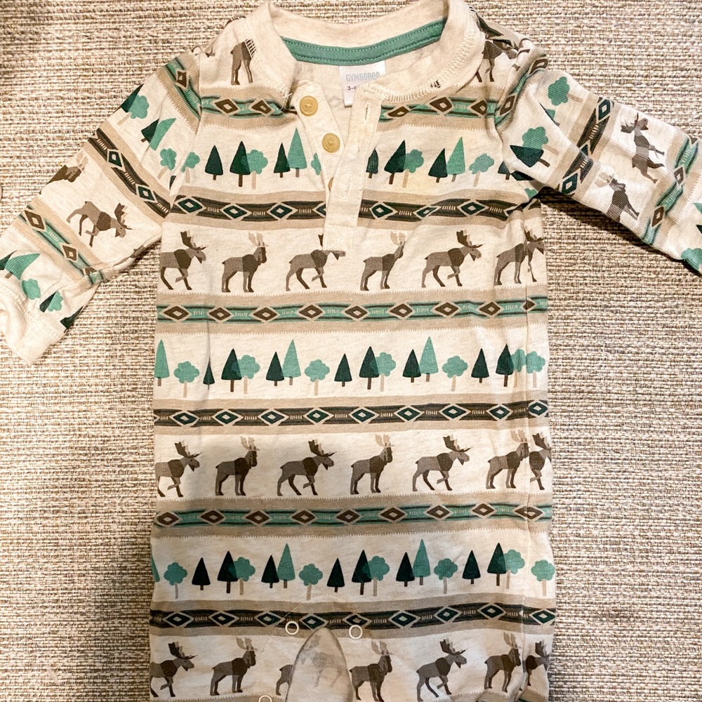 Like new, Gymboree long sleeve, pant romper